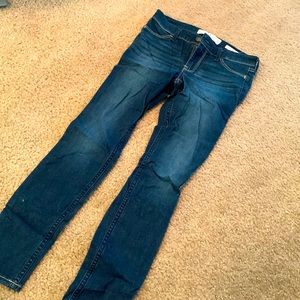 Hollister jeans dark wash